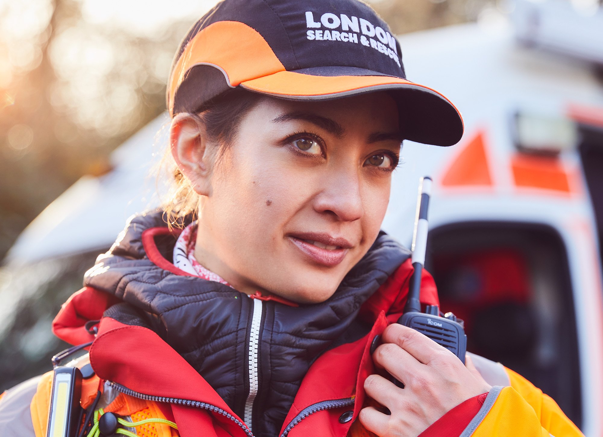 LONSAR-search-rescue-team-woman.jpg