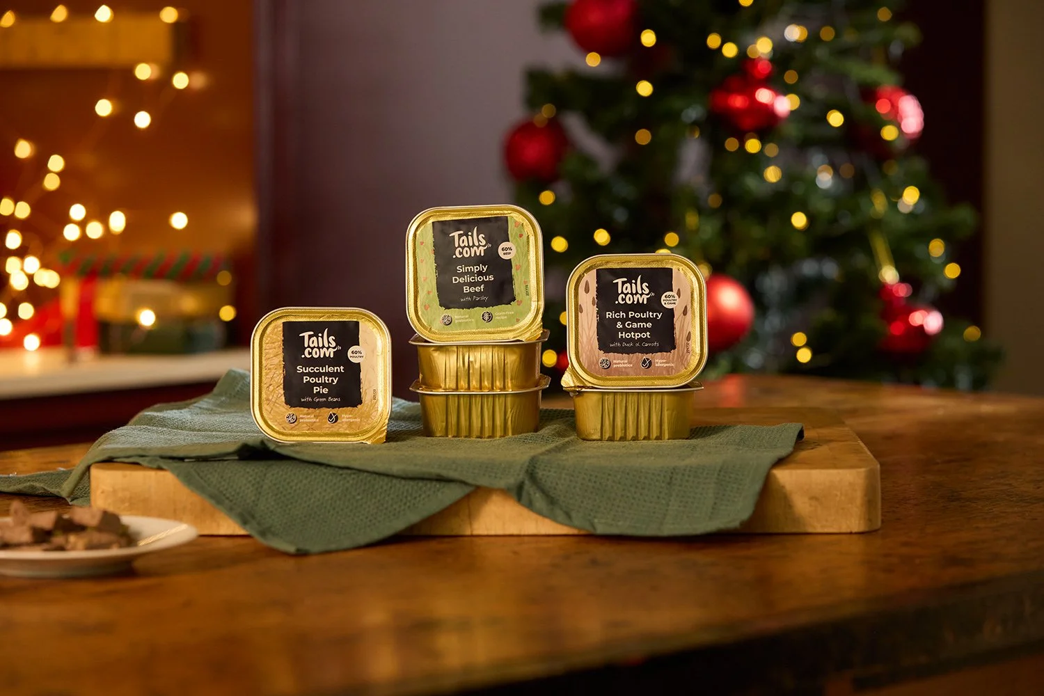 2024-08-21-Tails-Christmas-Day02_zProduct_Shot 11_047.jpg