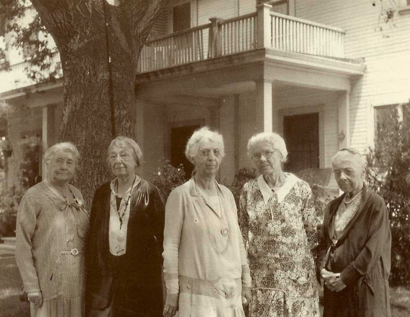 1930 Women of MVGH (2).jpg