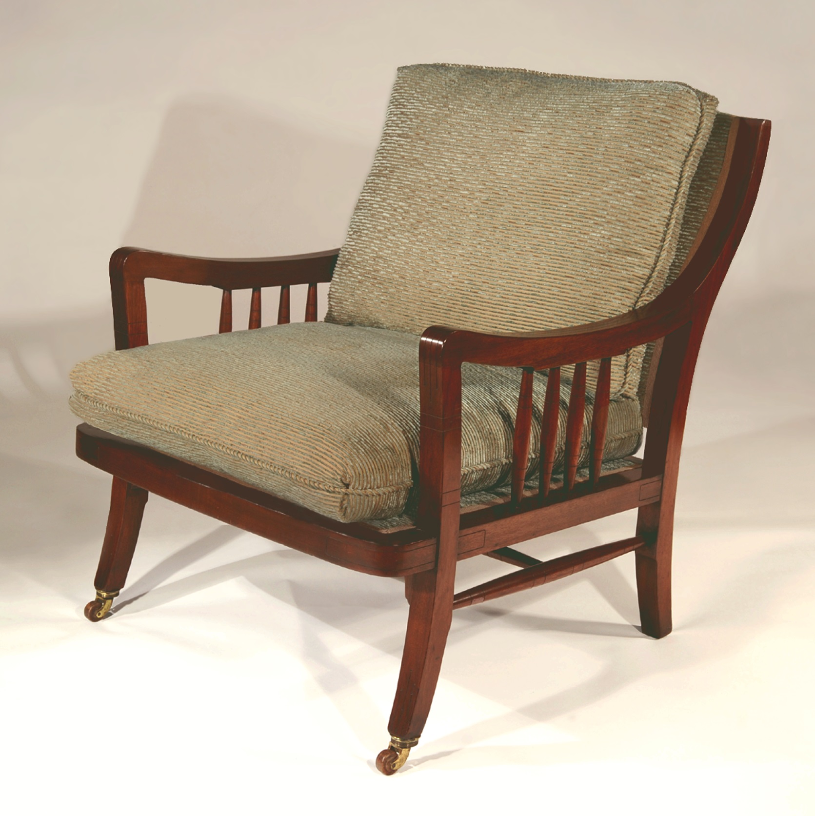 588 Mary Stuart Chair 02.jpg