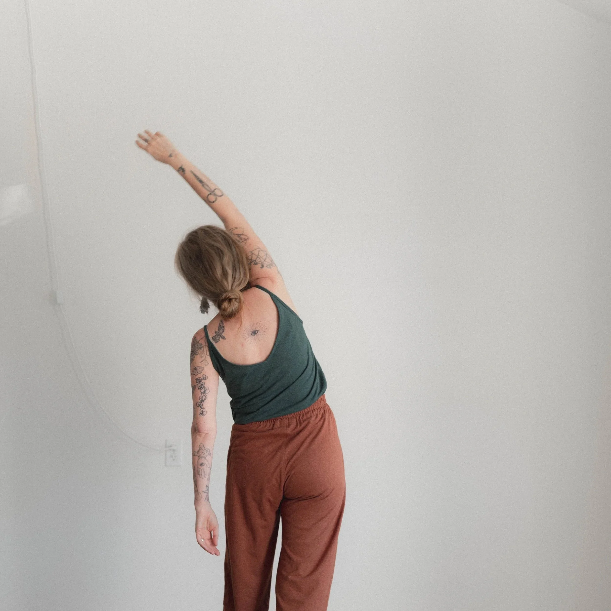 Moss+Grey+Catalogue+Spring+2026+-+Joslyn+Kilborn+Photography-204.jpg