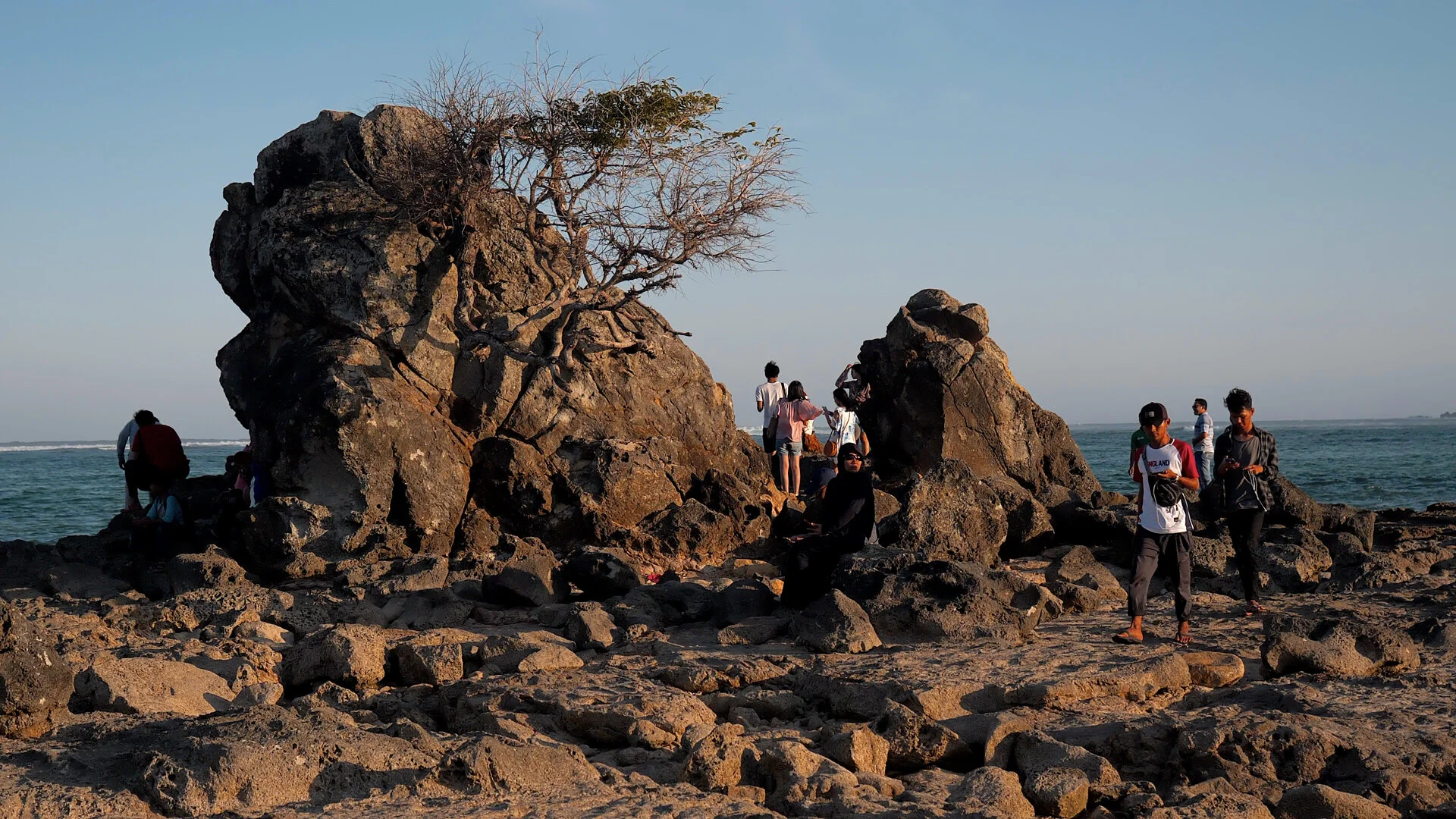 BLANK Thumbnail Selects 16x9.003.jpeg