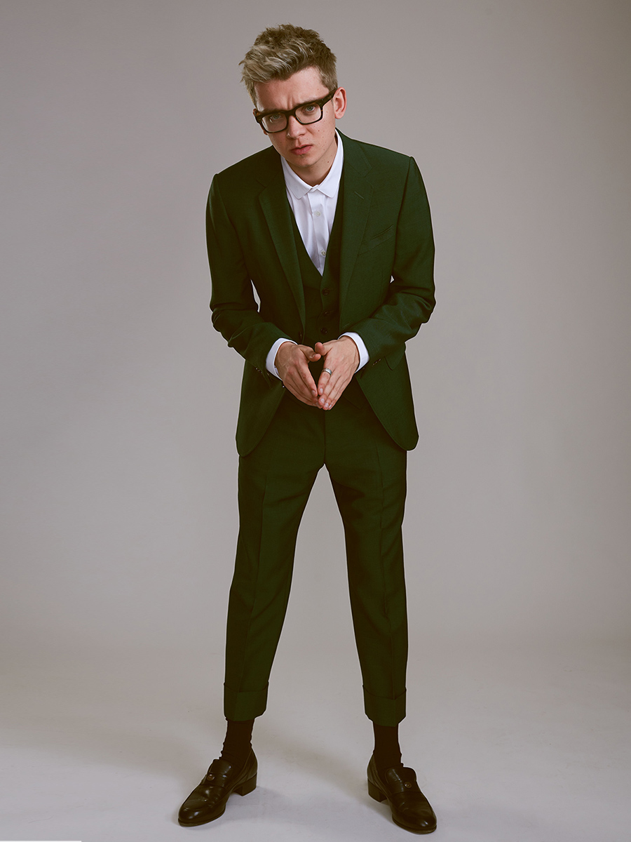 Jacket, Vest & Pant: Gucci, Shirt: Burberry, Glasses: Asa’s own, and Shoe: Gucci