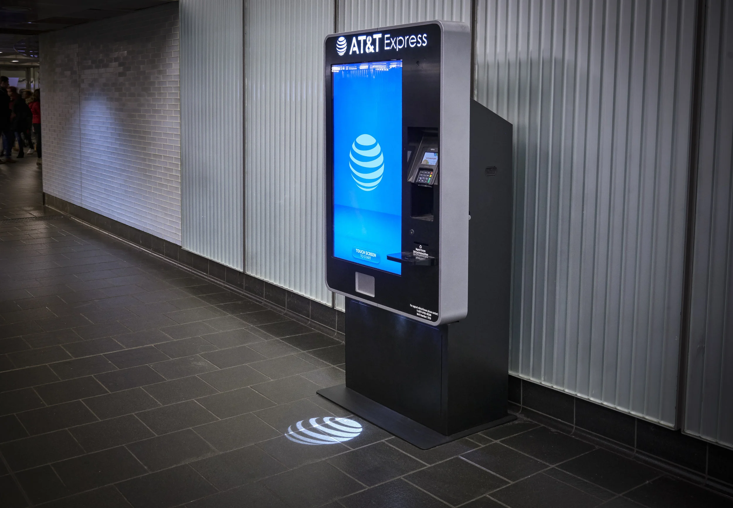 19MOB_FultonCtr_Kiosk_1653_M3R.jpg