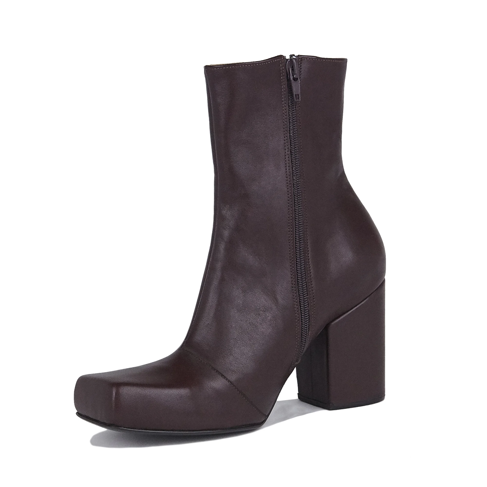 ROKER_Wine Square Heel_in.jpg