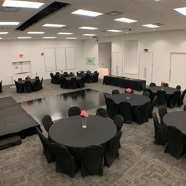 Madison Springs Conference Centre 😍 Perfect for any event! It truly is a space for every need ❤️ #torontoevents #torontoeventvenue #bookwithus #privateparties #corporateevents #torontoeventspace #scarboroughevents #dancefloor #lightupbar #makeastate