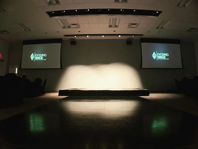 We control the spotlight, you control the attention ✨✨ #spotlight #presentations #publicspeaking #stage #torontoeventspace #corporateevents #torontobusinessevents