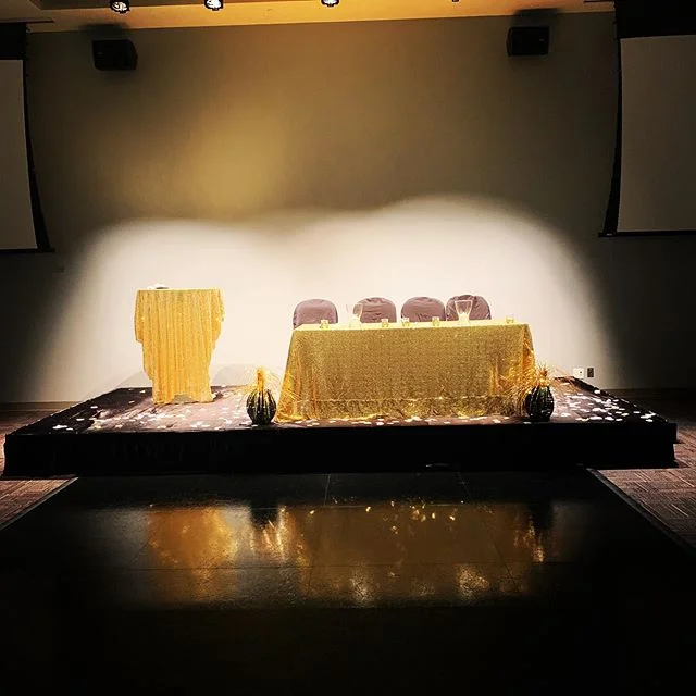 Love this birthday setup! 😍✨🎈 #torontoeventvenue #birthdayvenue #torontoevents #scarboroughevents #privateparty #torontobirthdayparty #evolvingspace