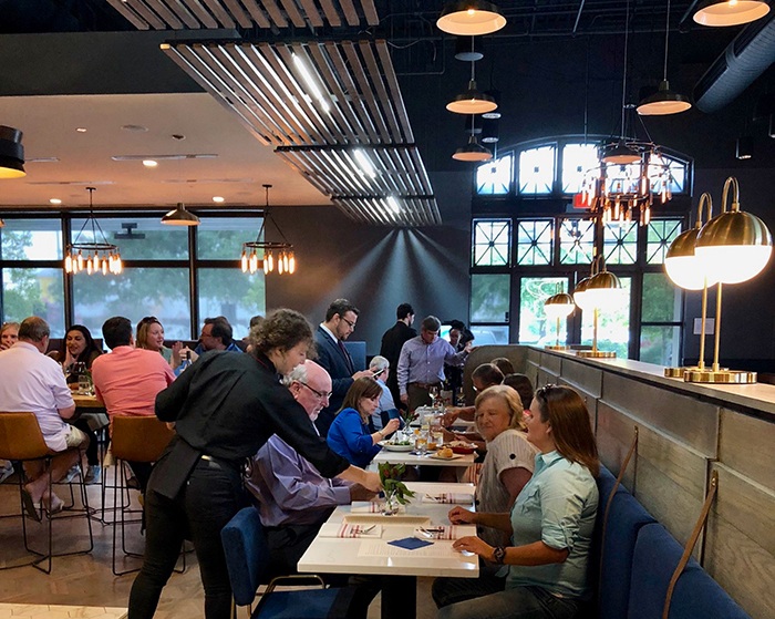 celebrity grill hollywood casino baton rouge