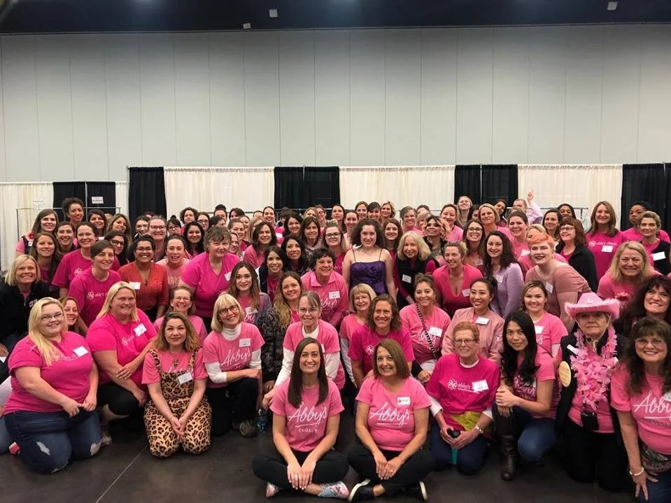 Volunteer group 2019.jpg