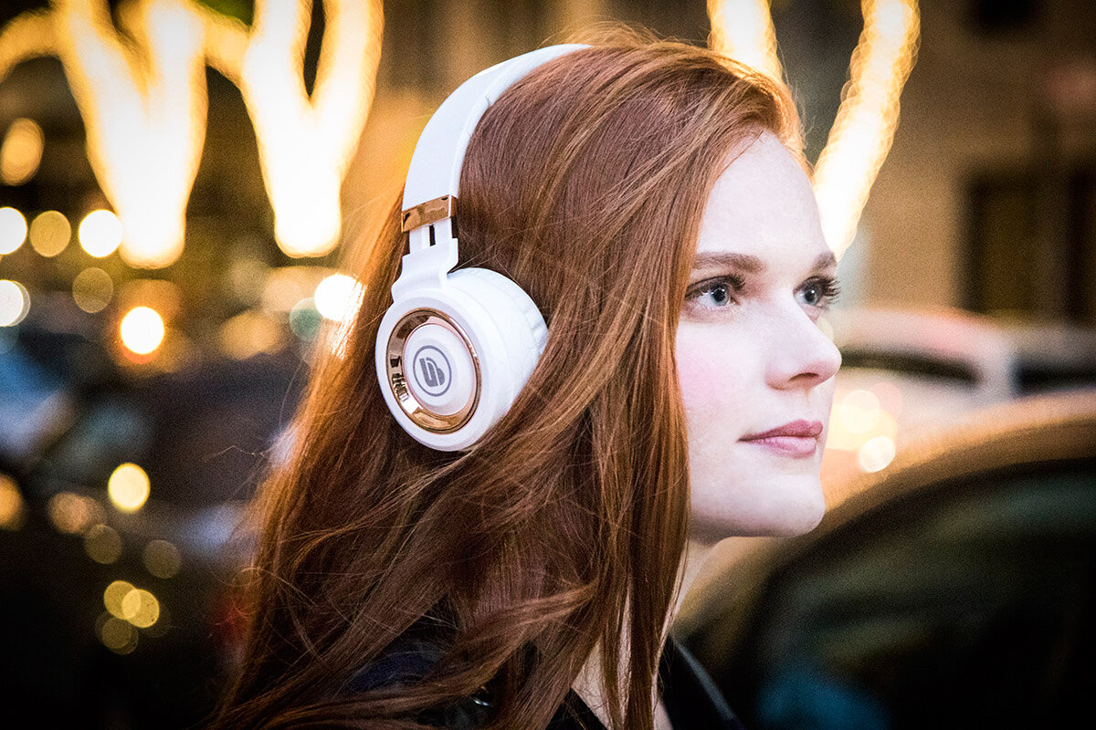 headphones on the street.jpg