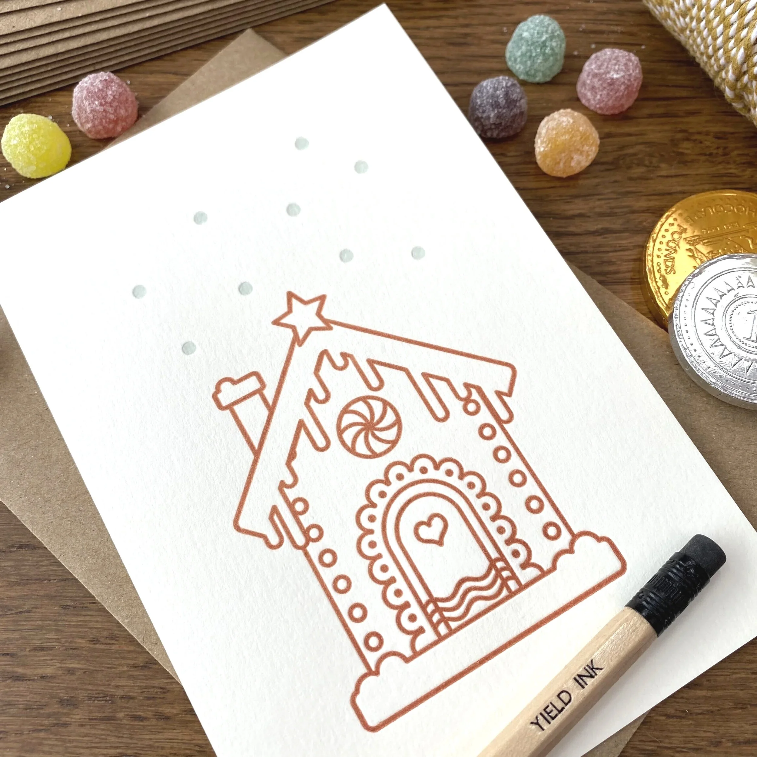 YieldInk_Gingerbread_House_01.jpg