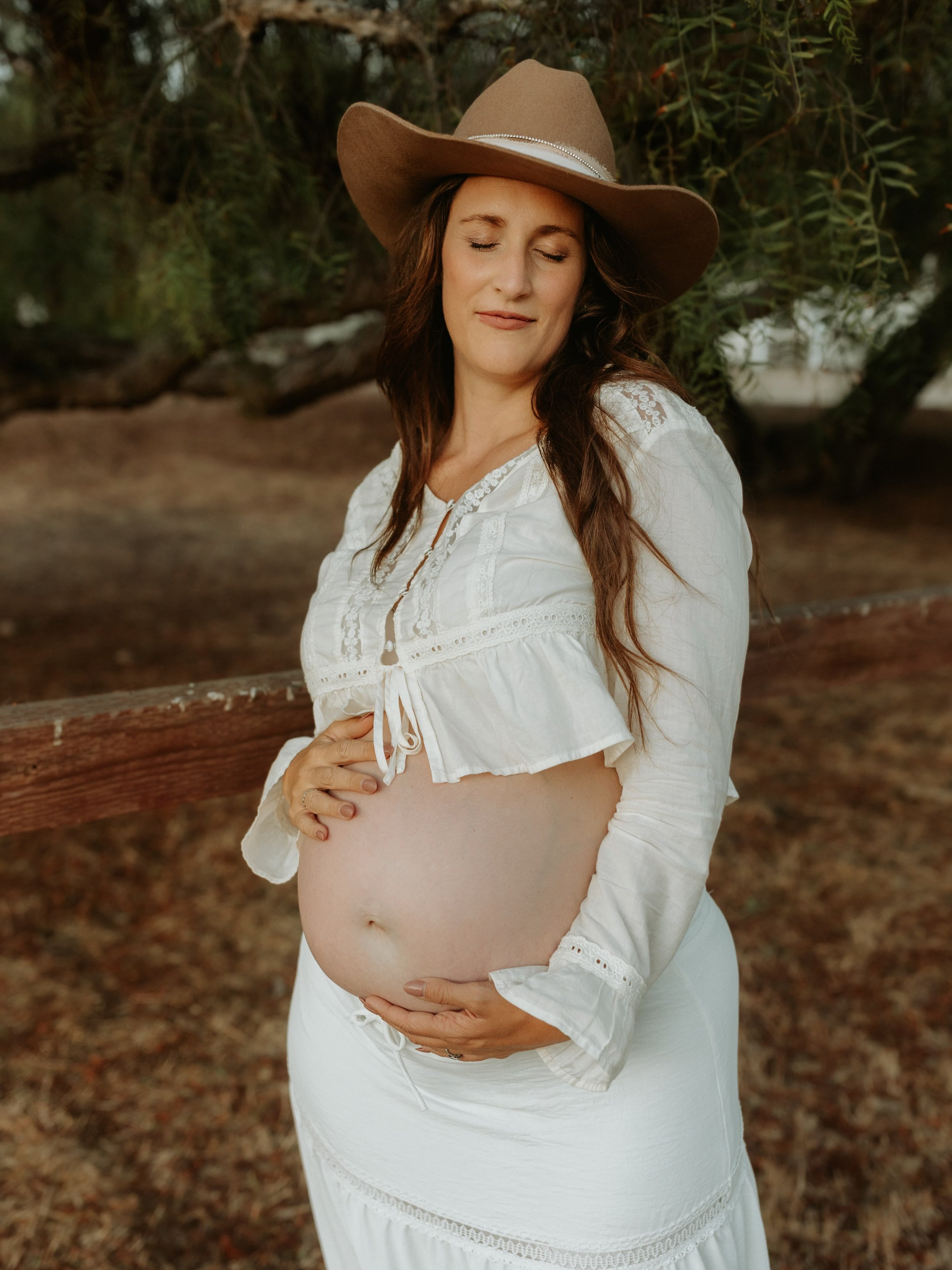 Just a beautiful mama, expecting baby number four 🤍

San Diego Photographer 
San Diego Maternity Photographer 
San Diego Family Photographer