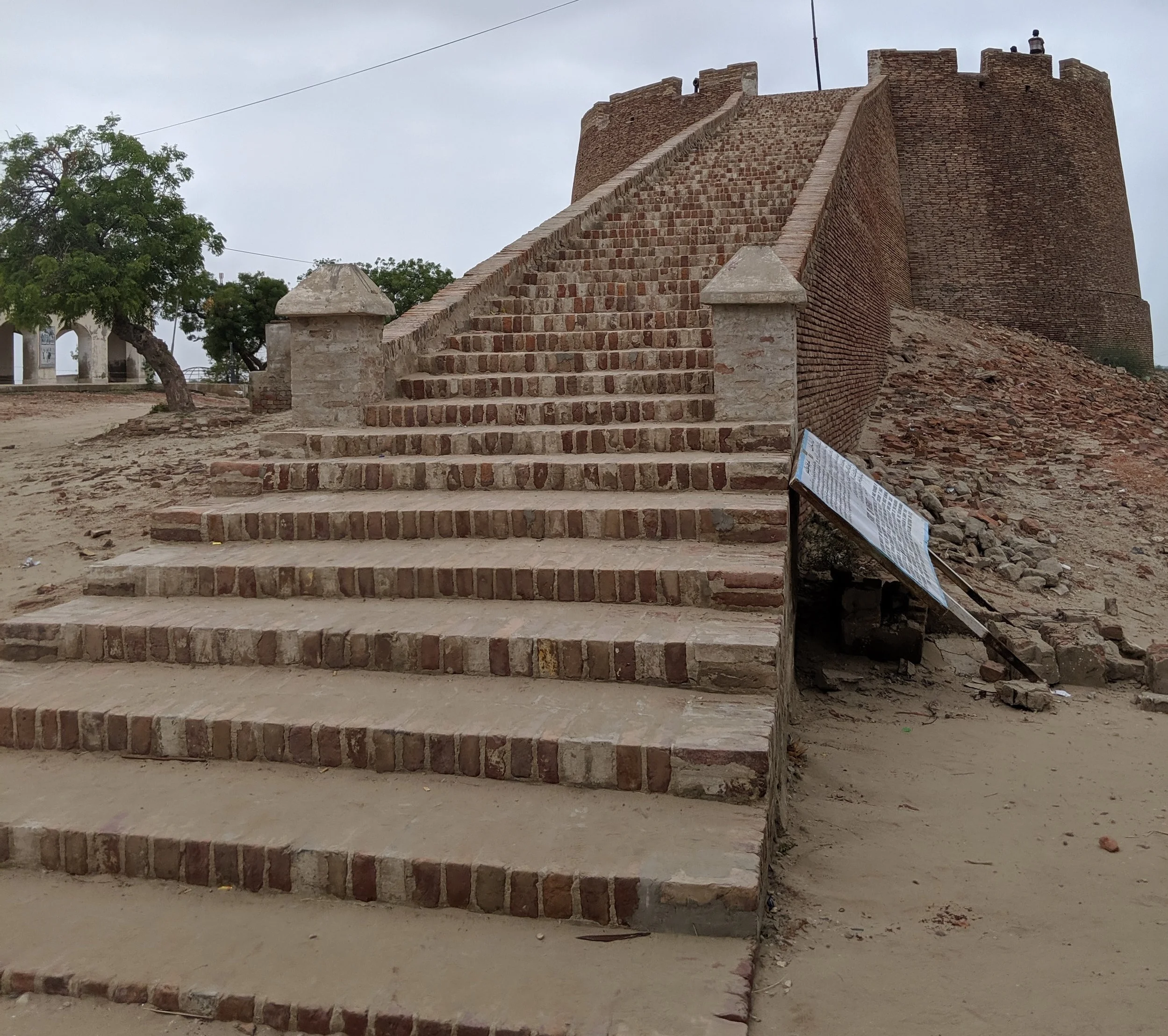Umerkot Fort, where Umar Soomro held Marvi (Photo by Kayhan Qaiser)