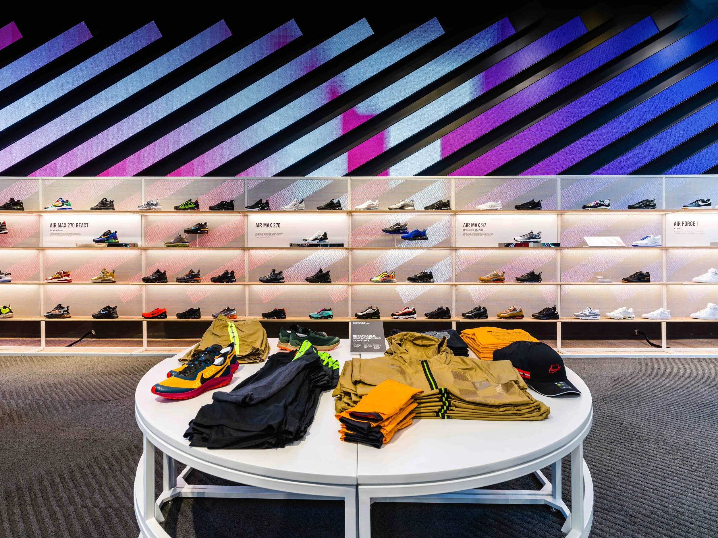 Copy of 20191113_niketown_atlanta_0030597-.jpeg