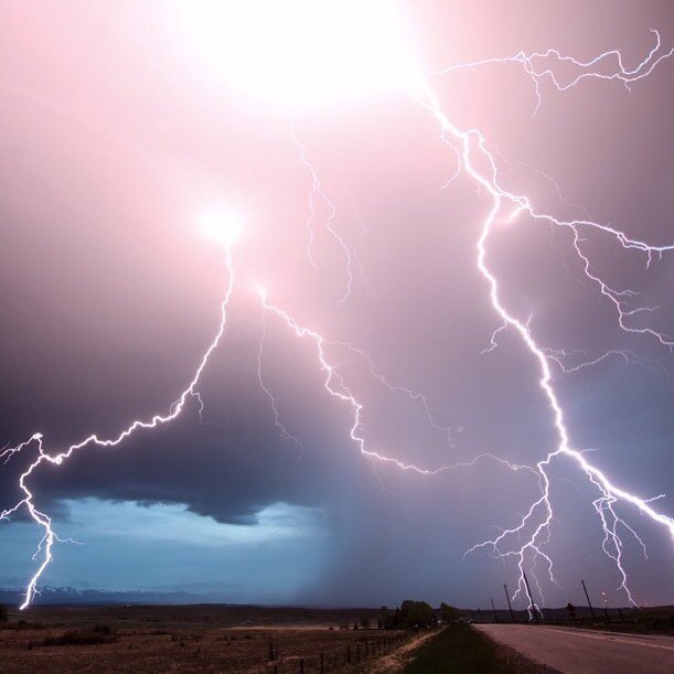 Last night was electrifying ⚡️ 📸 @braydonmoreso in Calgary area May 30, 2020