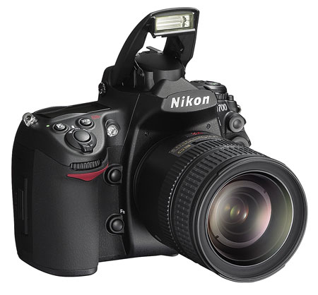 Nikon-DSLR-with-built-in-flash.jpg