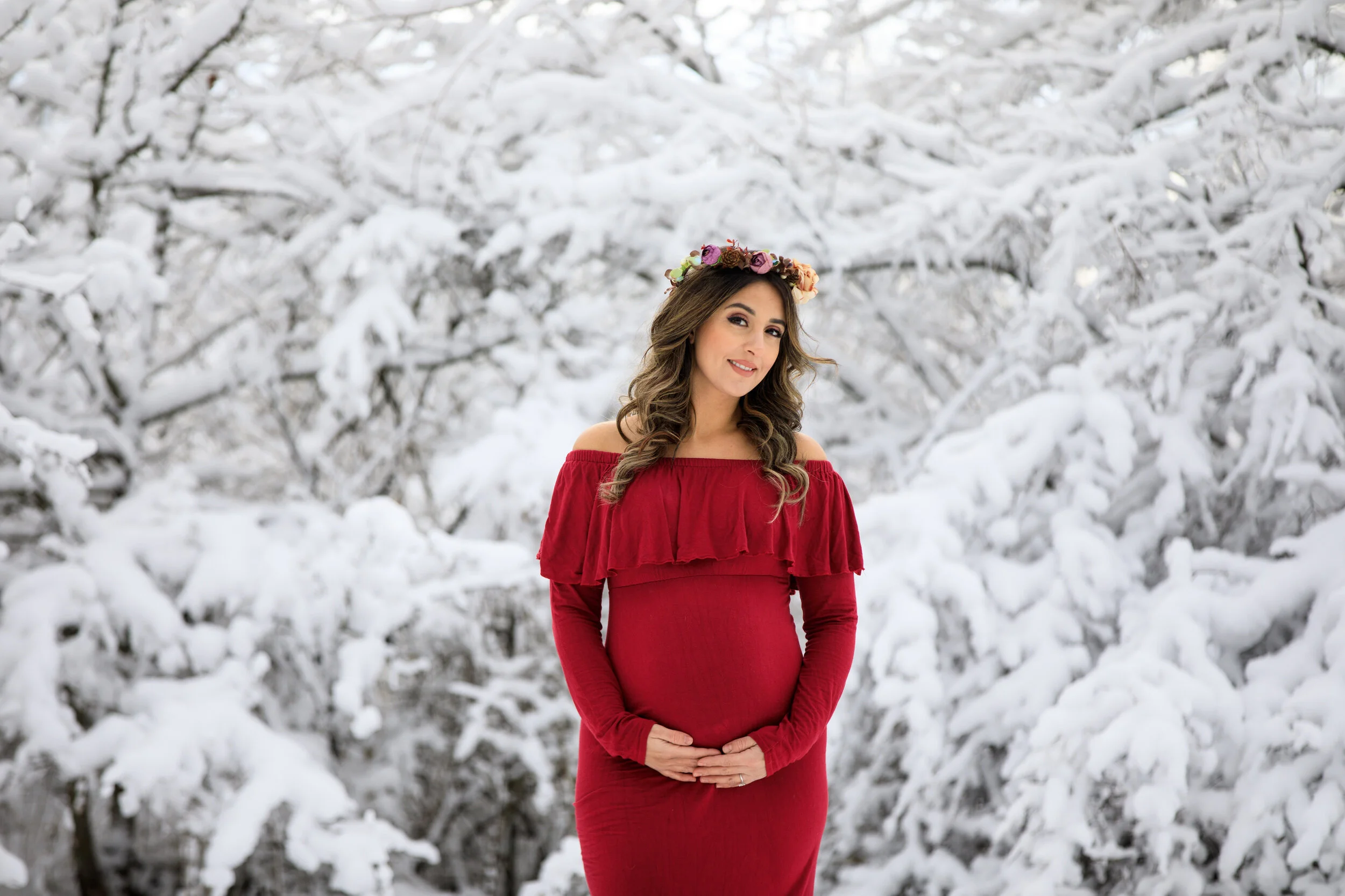 Winter Maternity Chicago Maternity Photographer — Lauren Ashley Studios