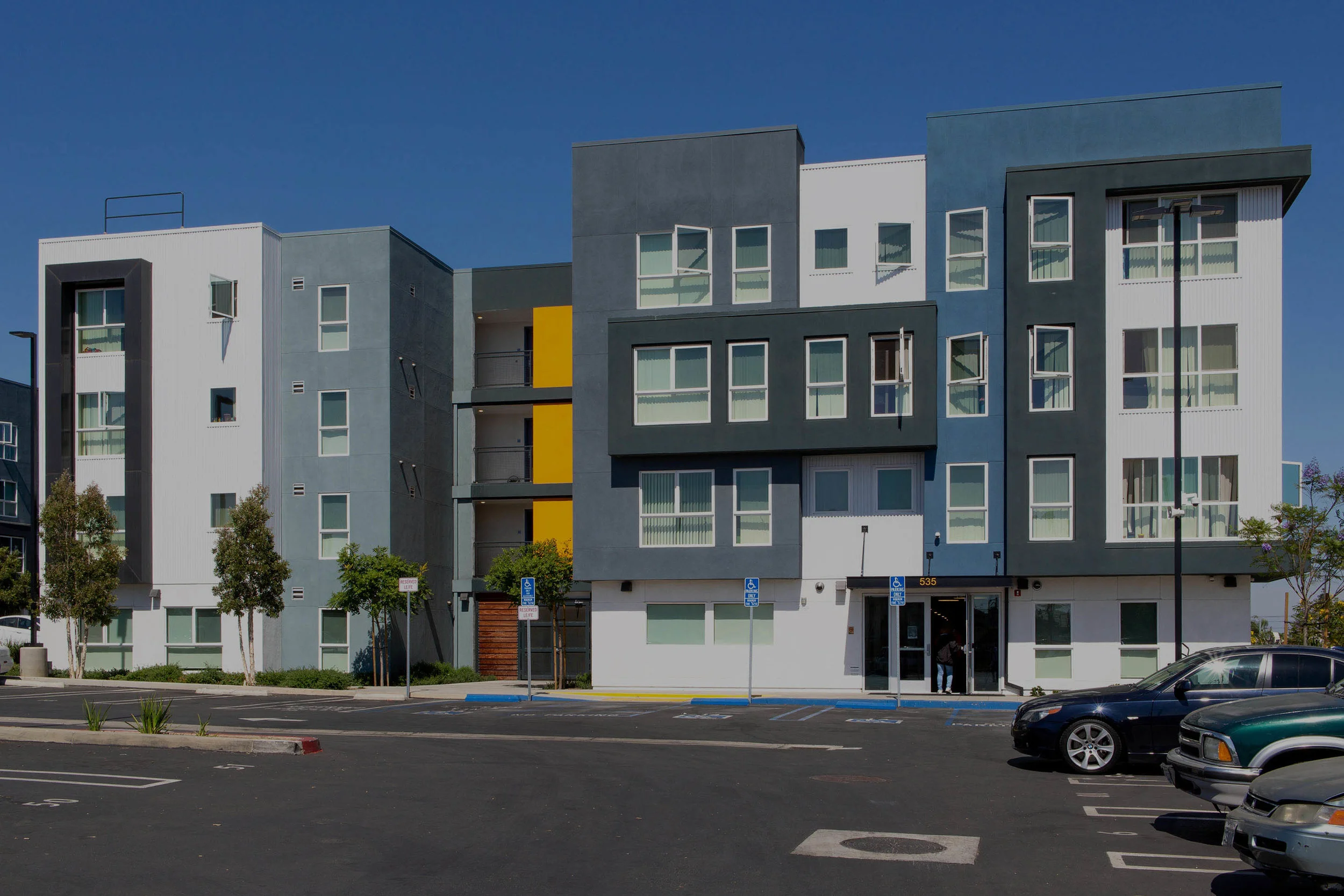 El Segundo Family Apartments