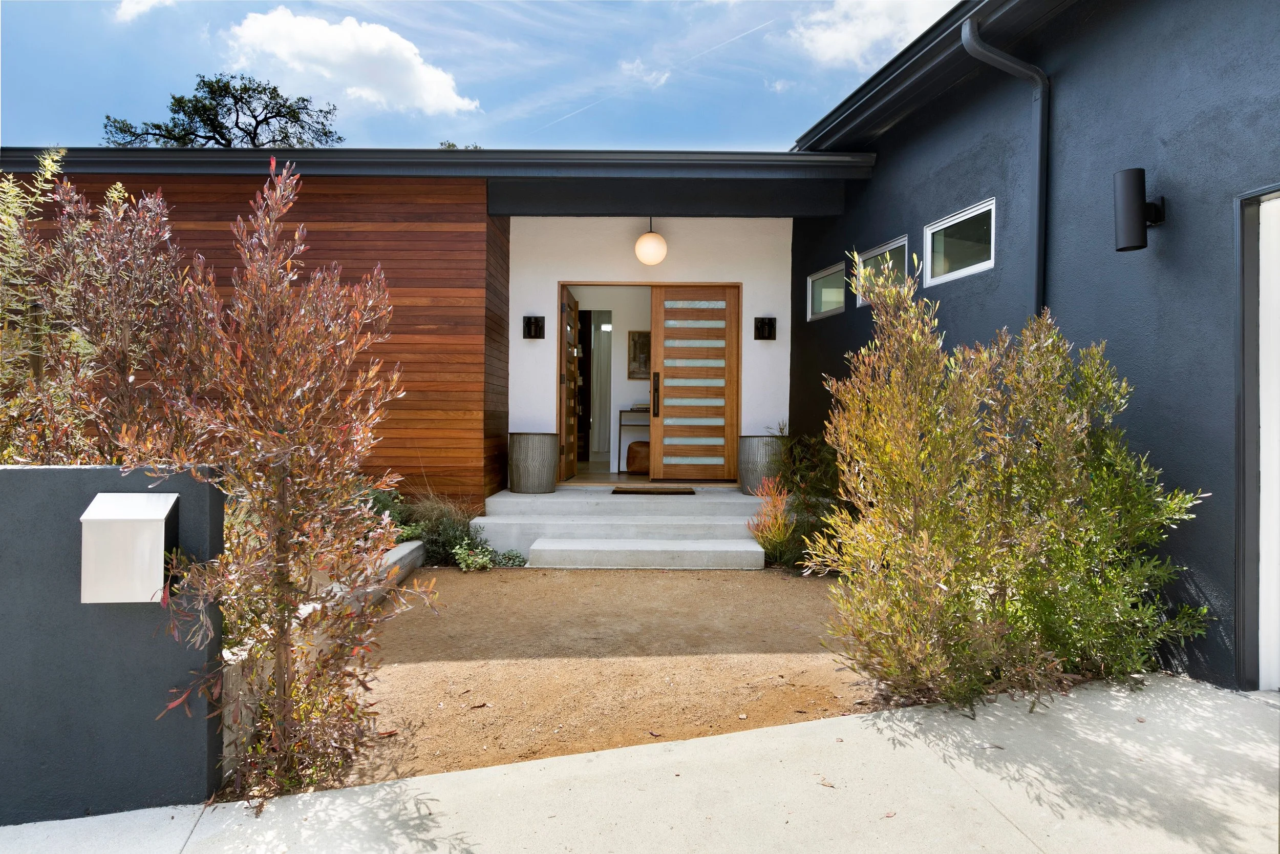 hollyridge front door open.jpeg