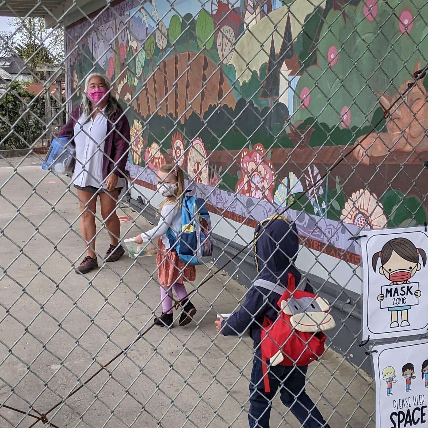 It was our first week back and we were so happy to have the kids playing at school again! Thank you to our families for all of the extra effort this year, both online and in person, sprucing up the school after a year of sitting empty. These little o