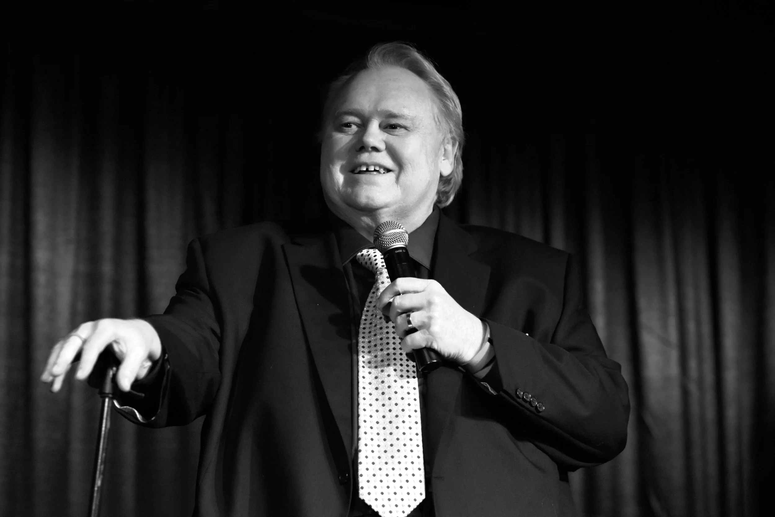 louie_BW.jpg