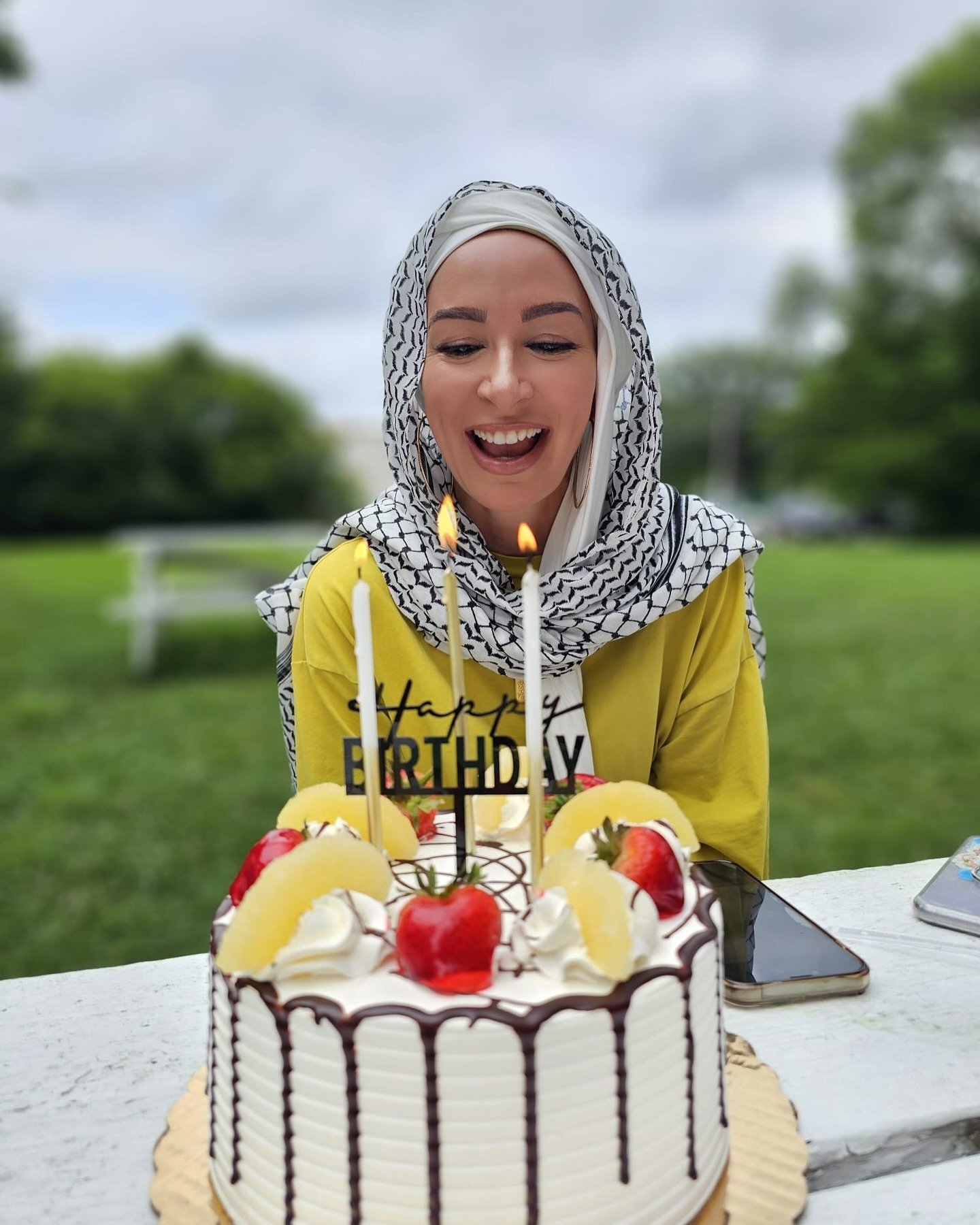 Fortunate to be able to celebrate my 🎂 when so many lives have been cut short.  My only birthday wish is to FREE PALESTINE!!! 🇵🇸 Ya Allah free us of the tyrants that take away dreams, oppress, and steal.  Make us ones who strive for justice, show 