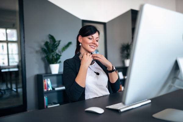 WELLIVER-online-counseling-professional-min.jpeg