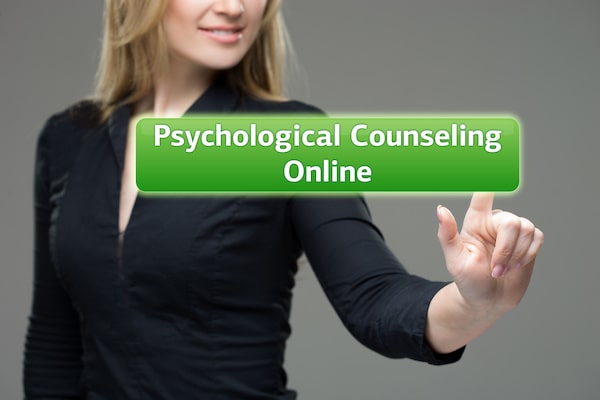 WELLIVER-woman-choosing-psychological-counseling-online-button-min.jpeg