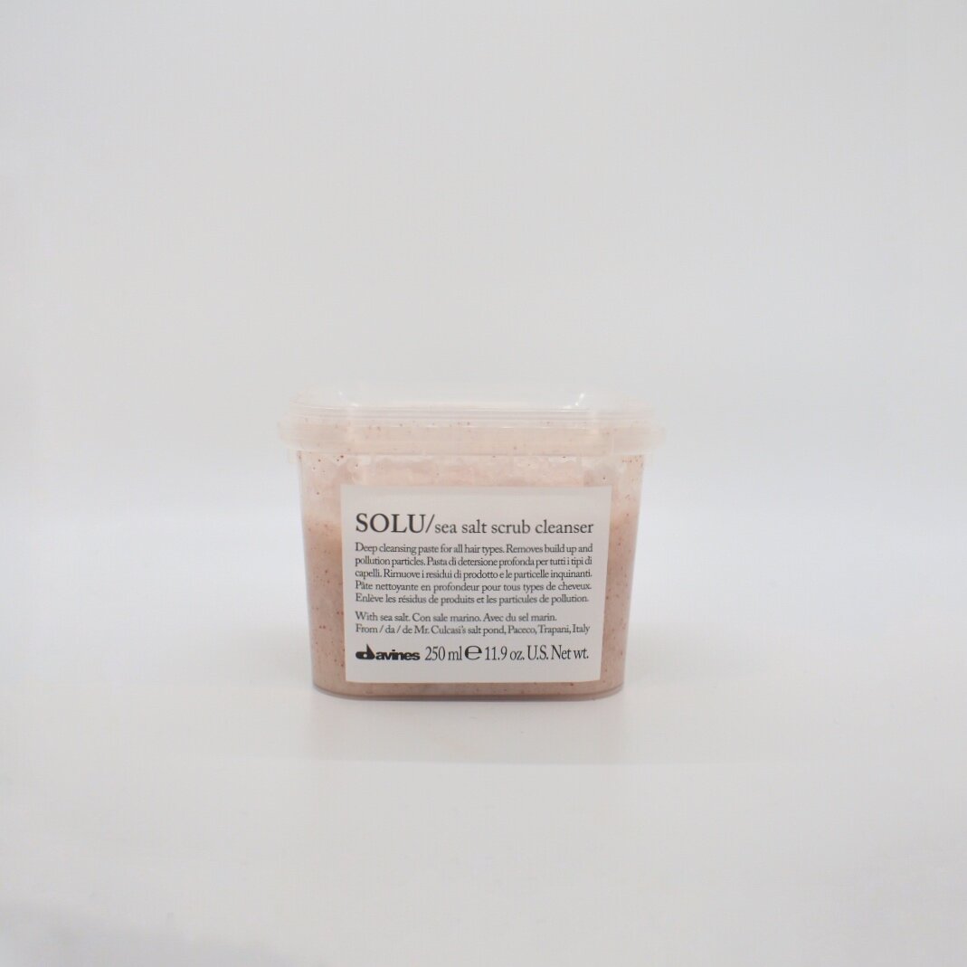 SOLU SEA SALT SCRUB (clarifying)