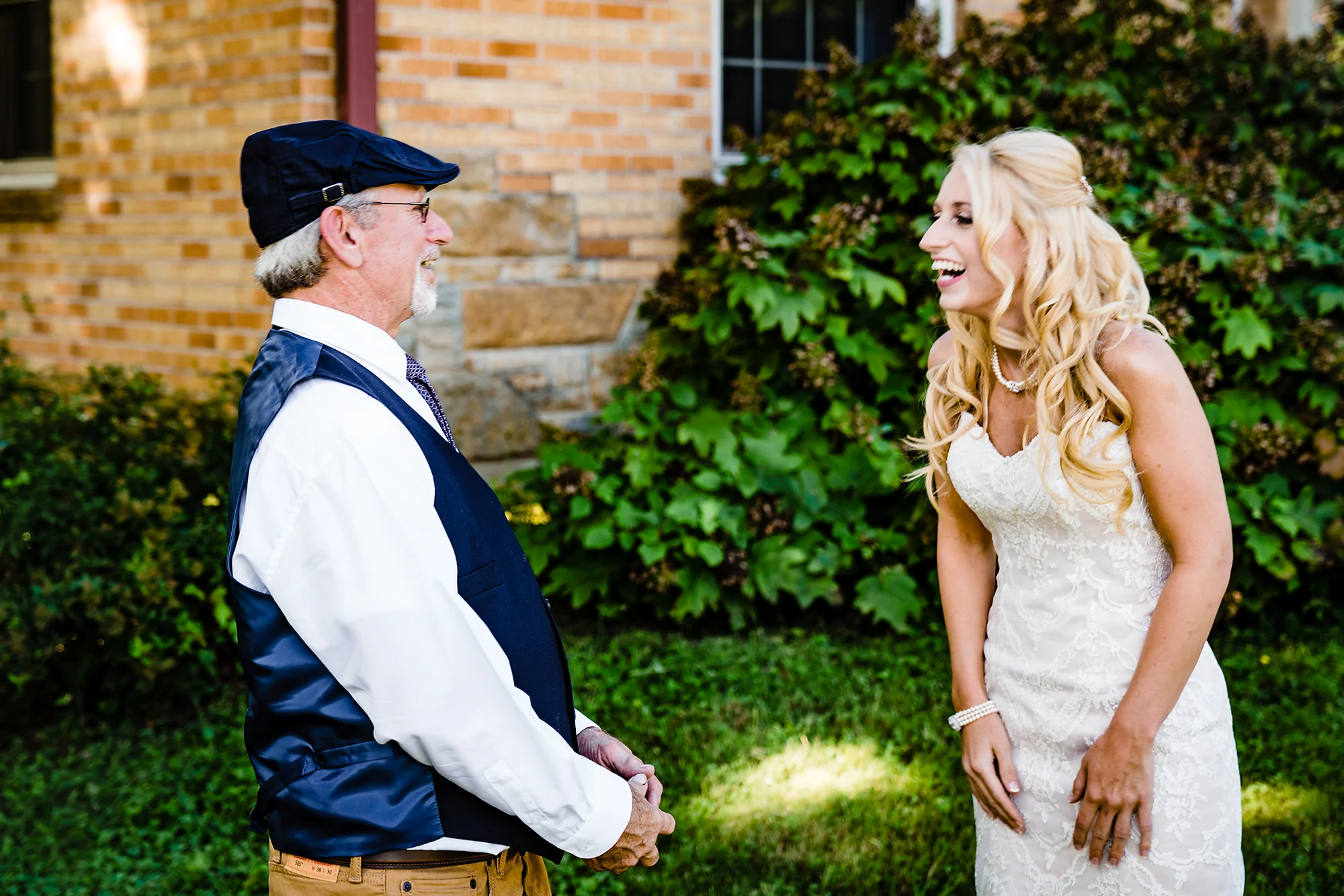 Lawrenceburg-Event-Center-Cincinnati-Wedding-Photographers-11.jpg