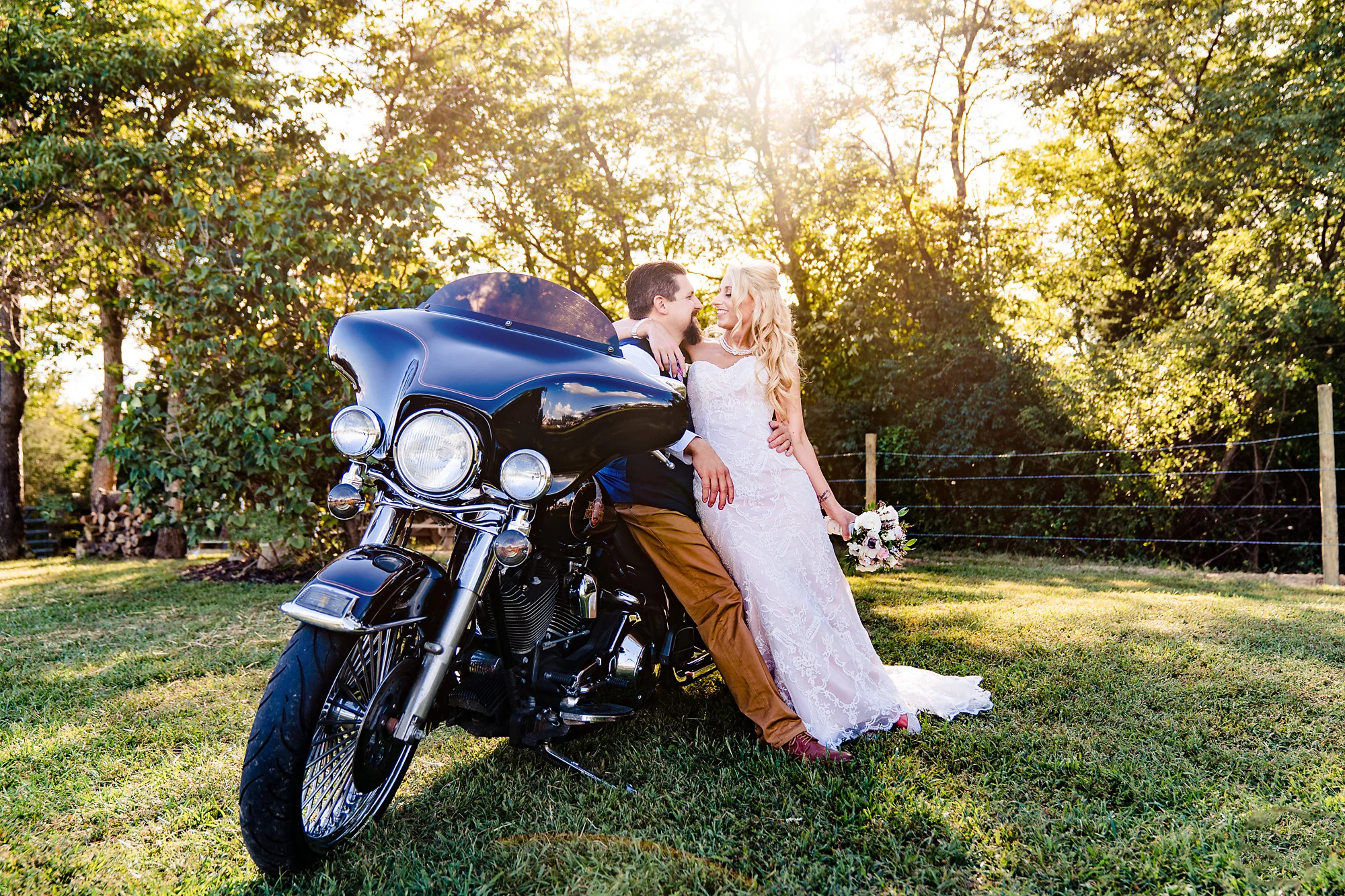 Lawrenceburg-Event-Center-Cincinnati-Wedding-Photographers-20.jpg