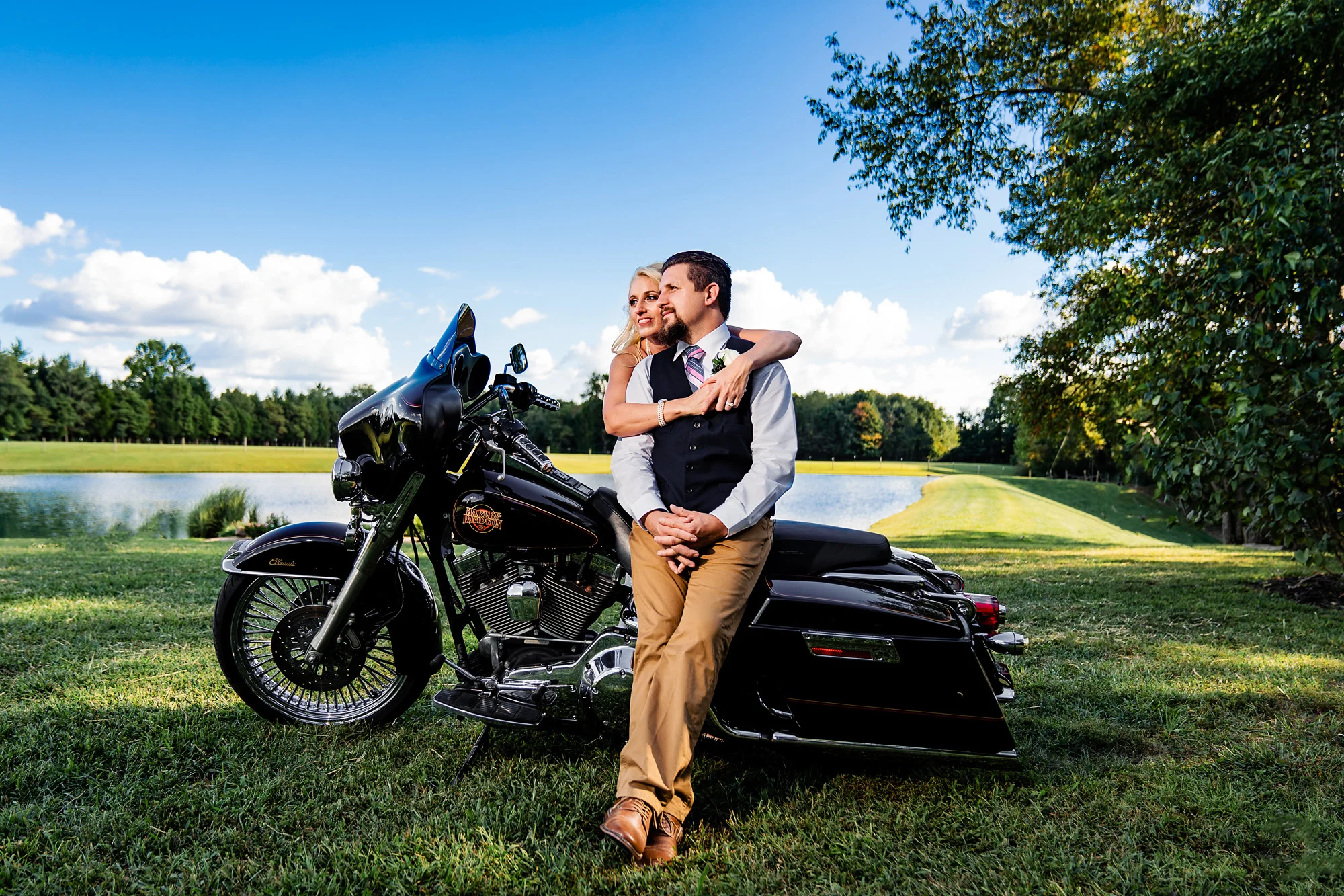 Lawrenceburg-Event-Center-Cincinnati-Wedding-Photographers-21.jpg
