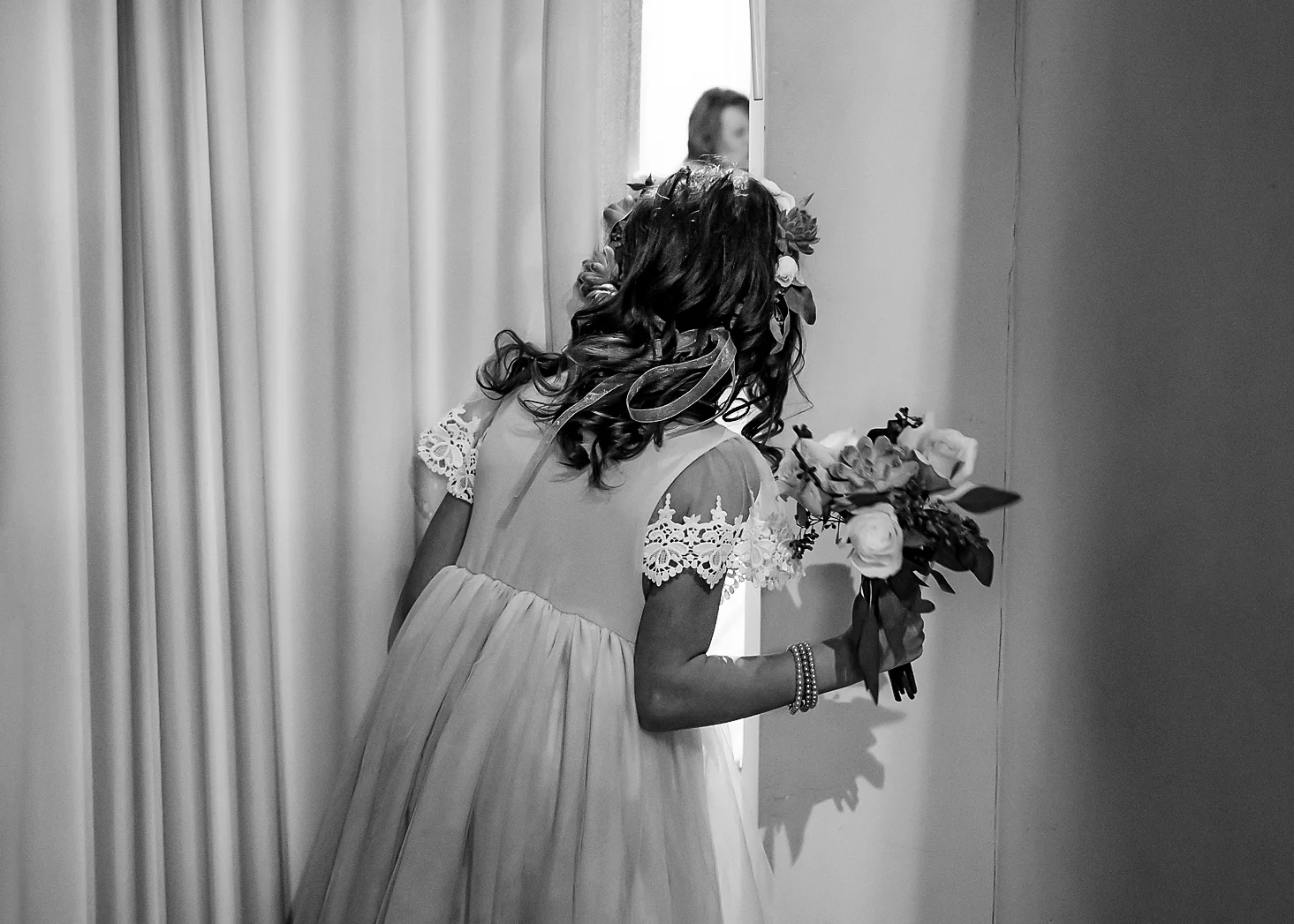 Cincinnati-Wedding-Photographer-Madison-South-Event-Center-31.jpg