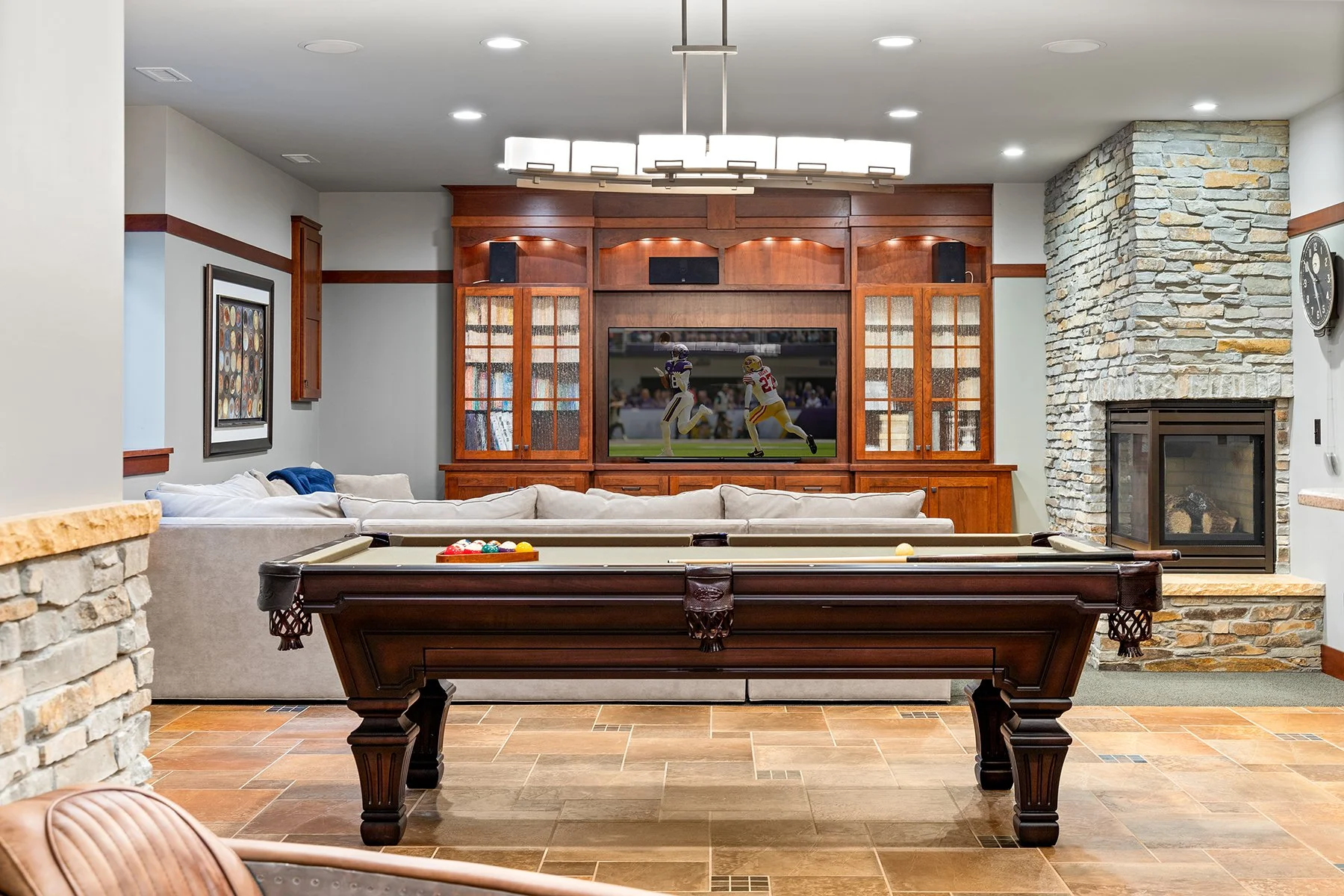 web_Pool table 2.jpg