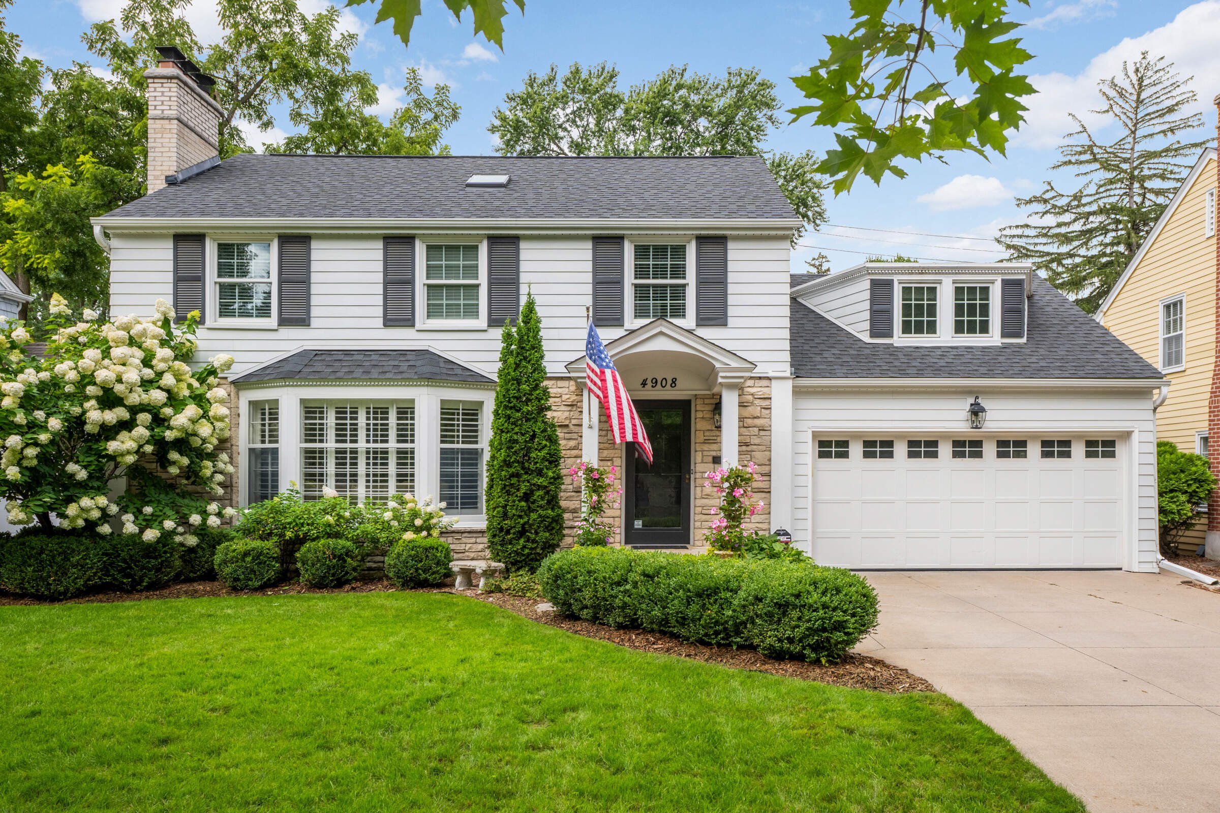 4908 Maple Road, Edina