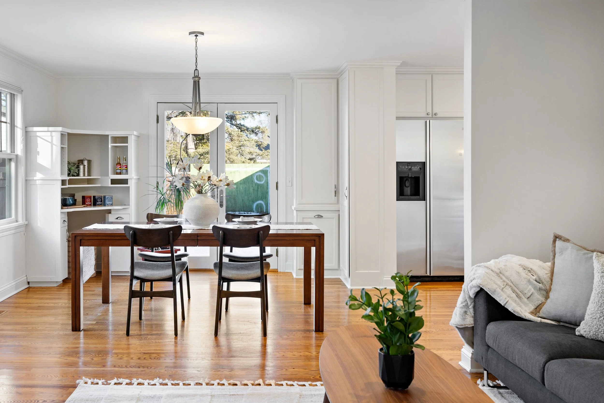 informal dining 4.jpg