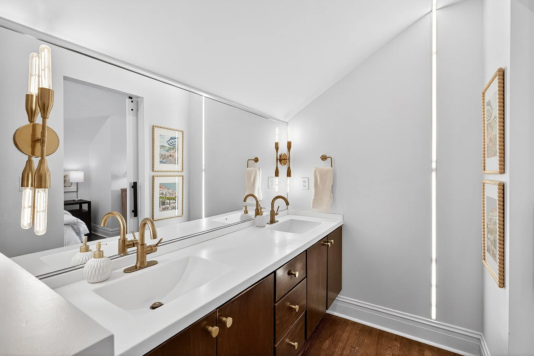 web_Bathroom Primary 1.jpg