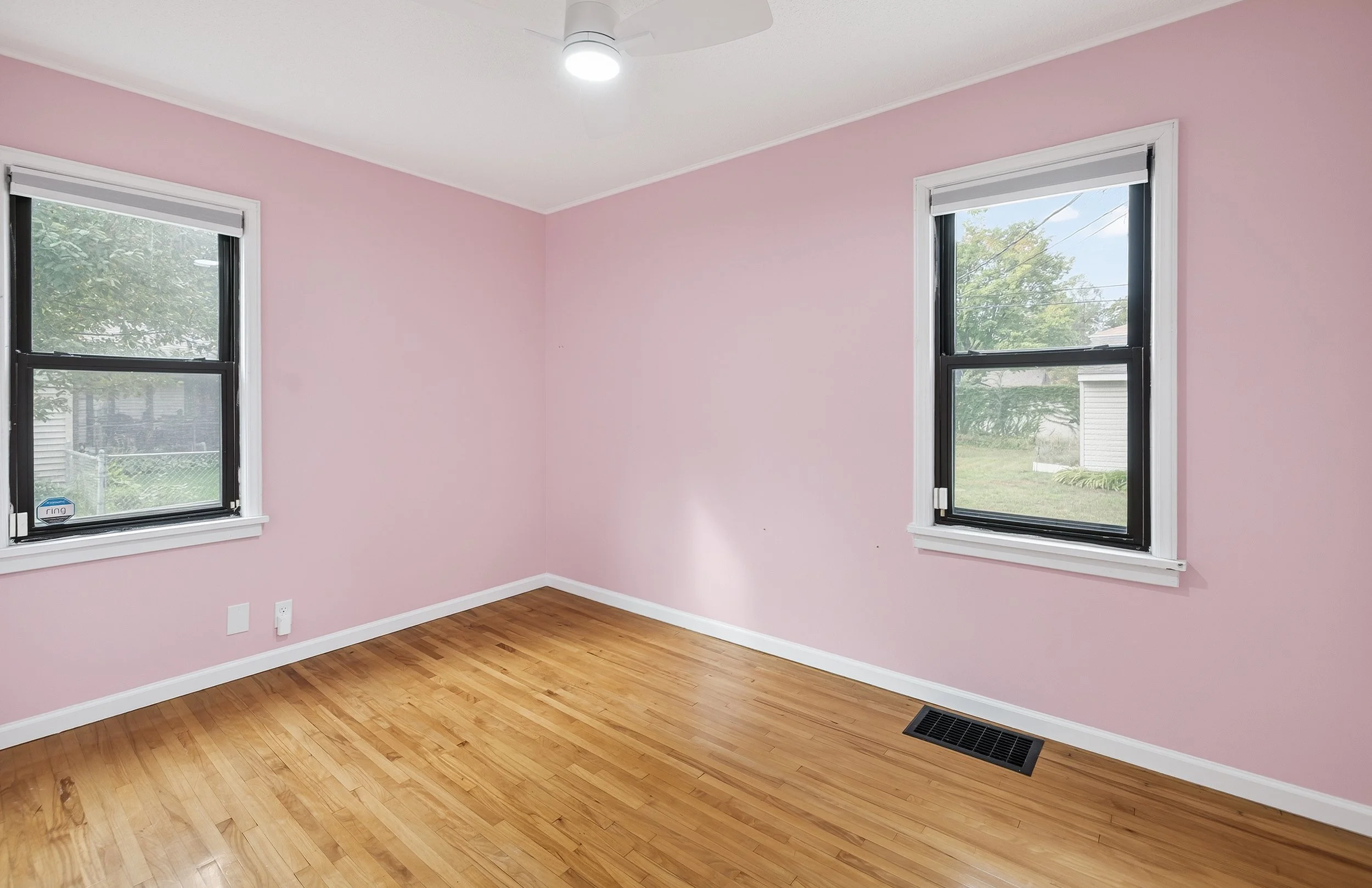Bedroom two 1.jpg