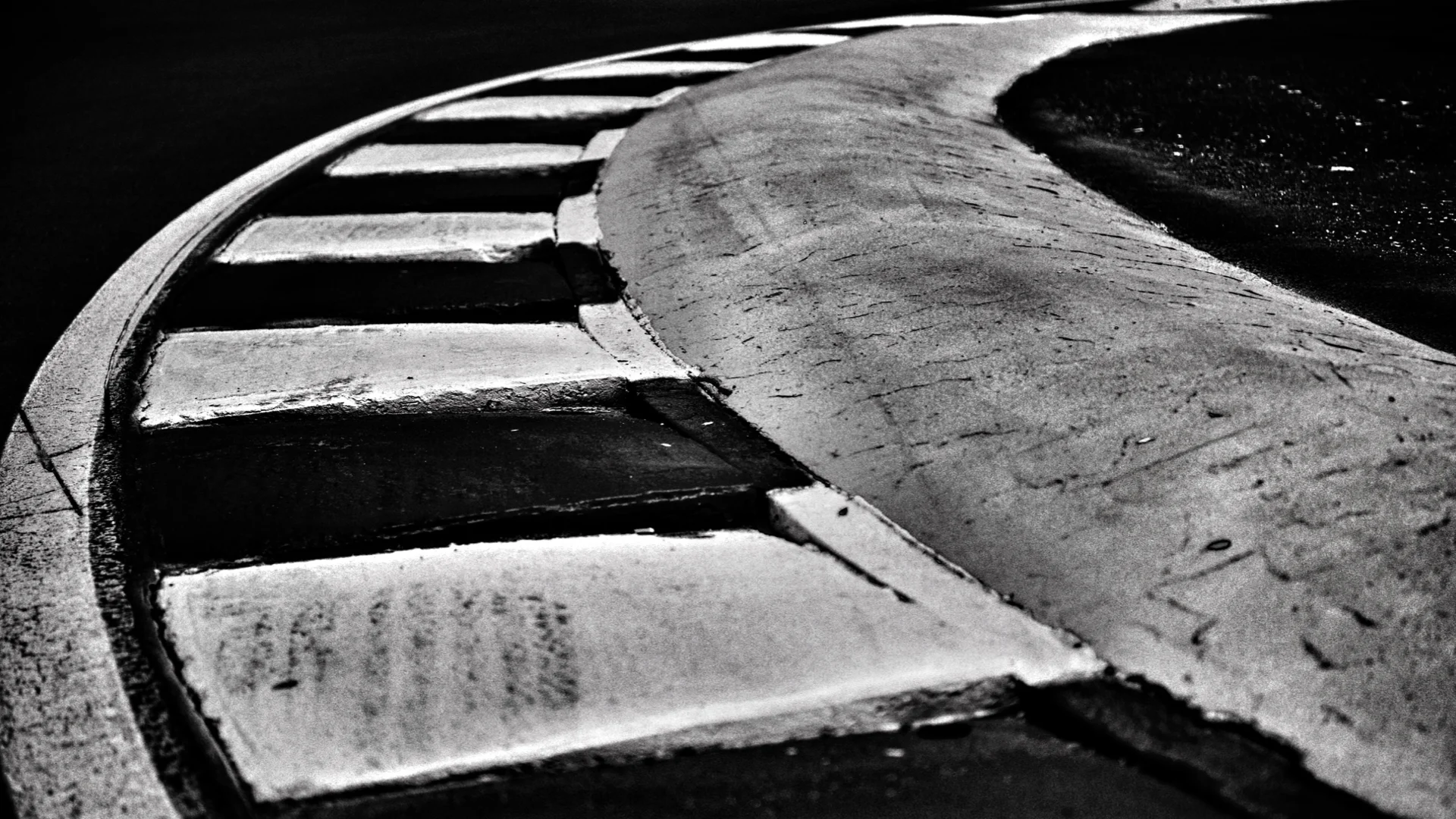 Wallpaper Format.004.jpeg