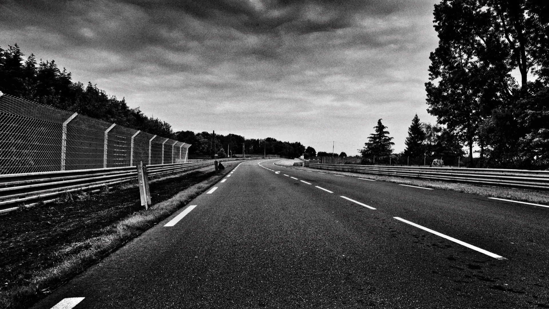 Wallpaper Format.005.jpeg