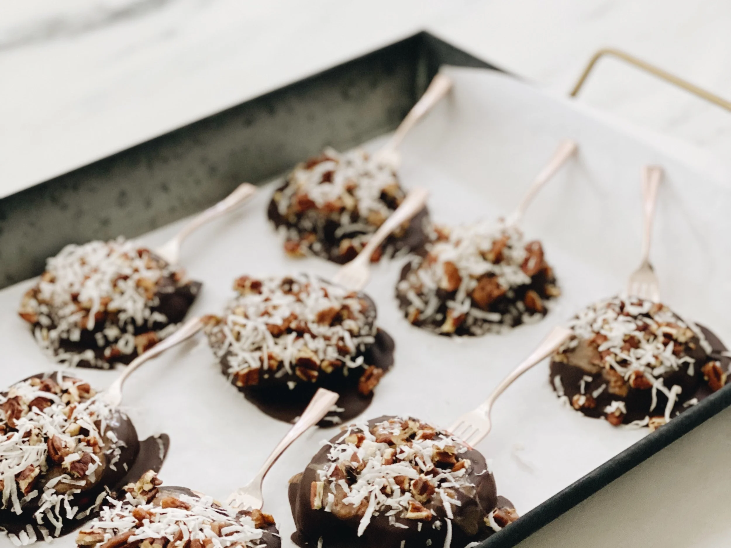 Chocolate Salted Caramel Apples 