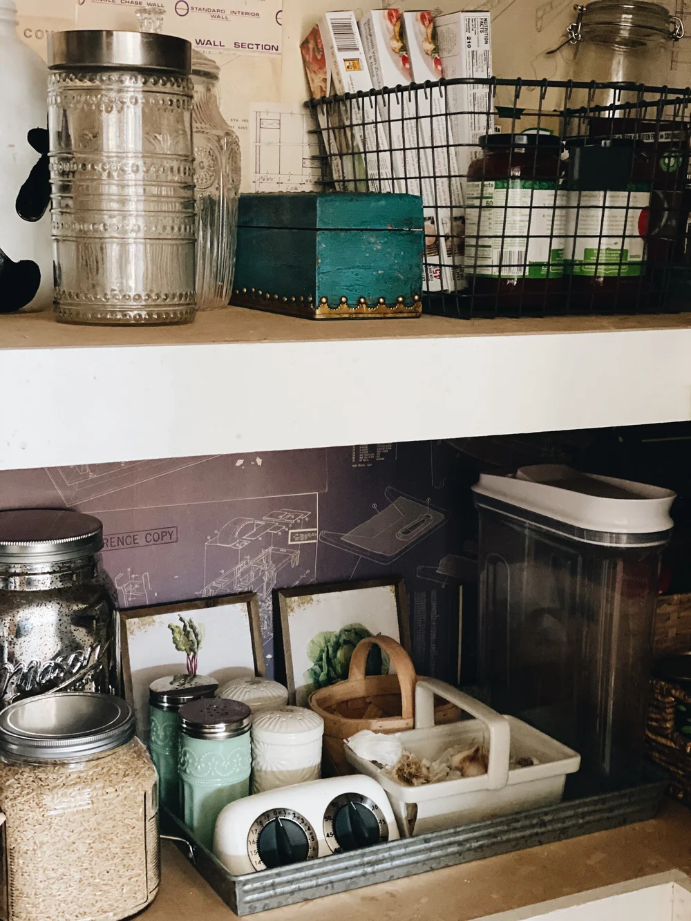 Space-Saving Pantry Ideas for Kitchen Storage