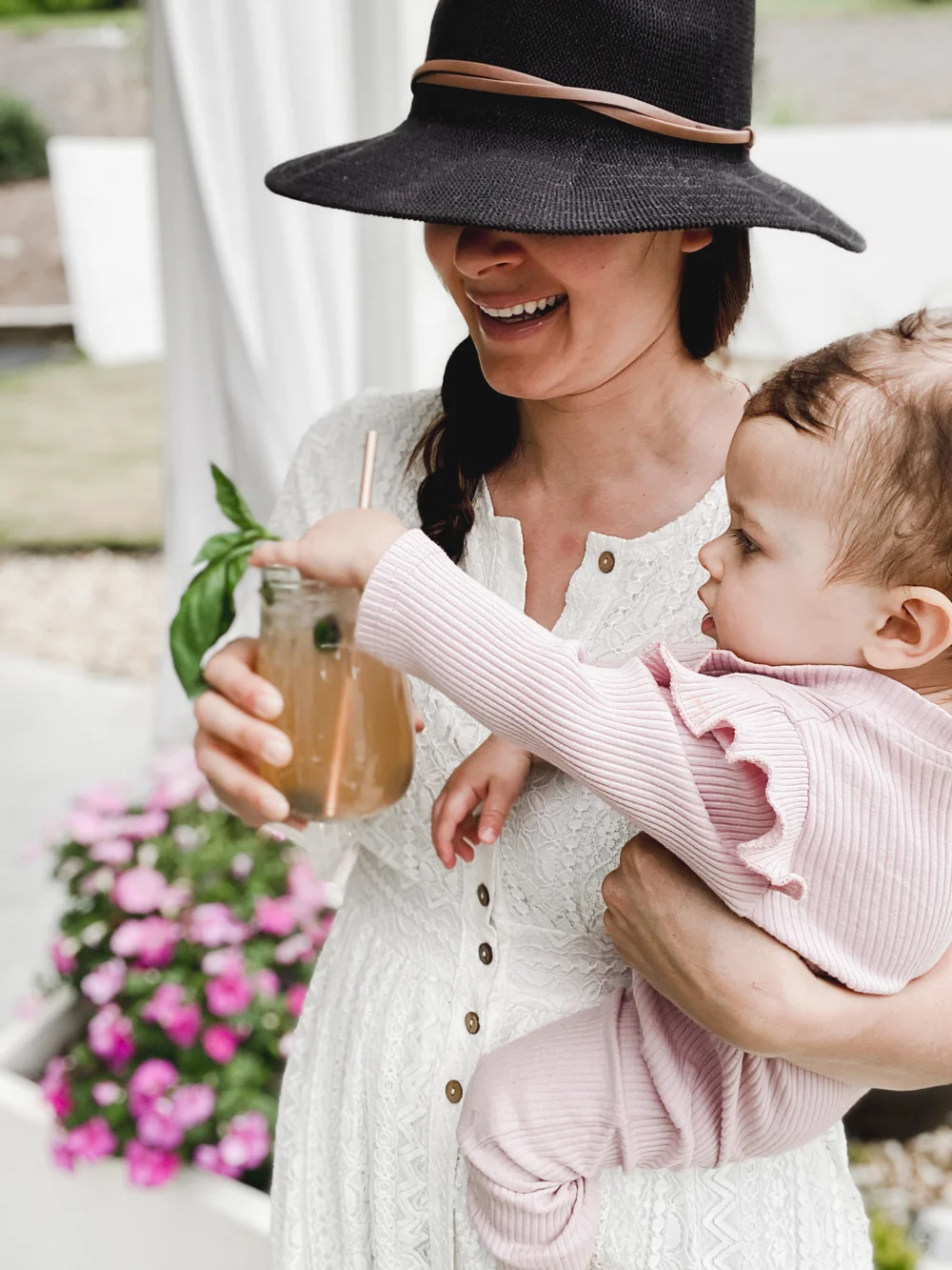 Springtime lemonade with Ball ® Canning