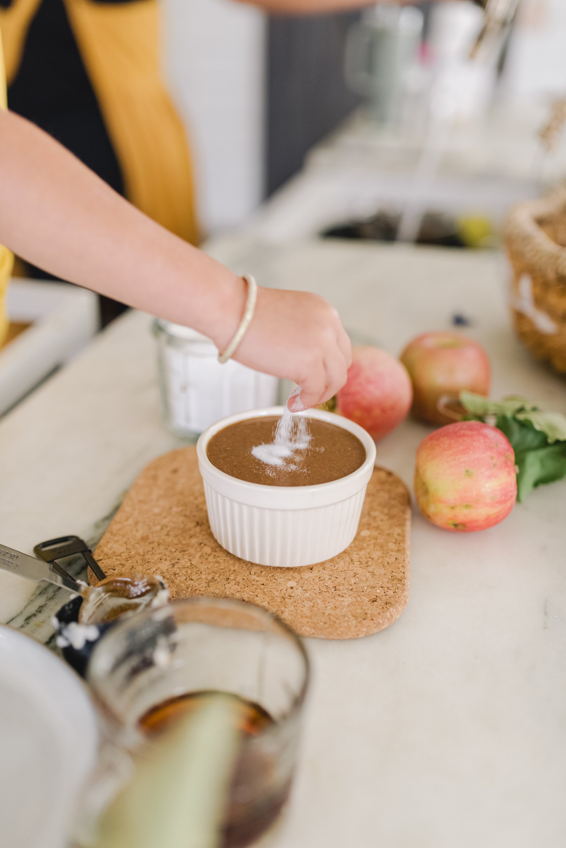Homemade Vegan Caramel Sauce Easy Quick Indulging