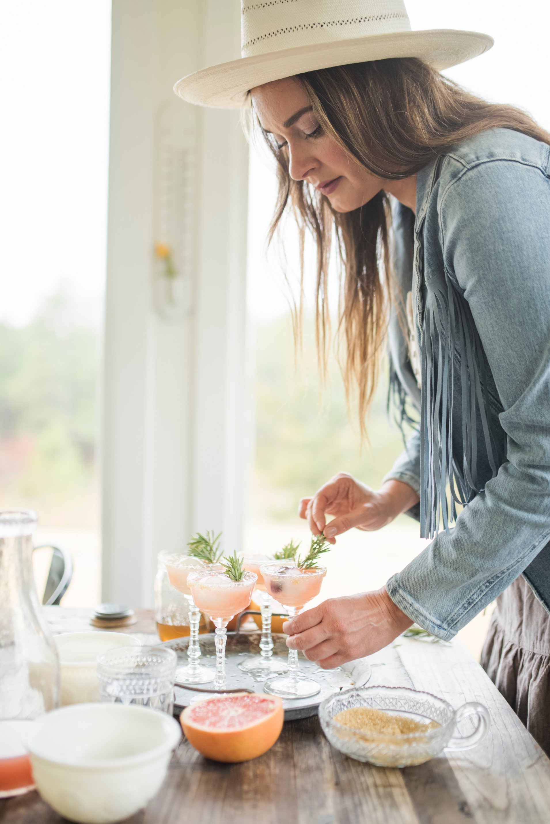 A Refreshing Rosemary And Grapefruit Mocktail