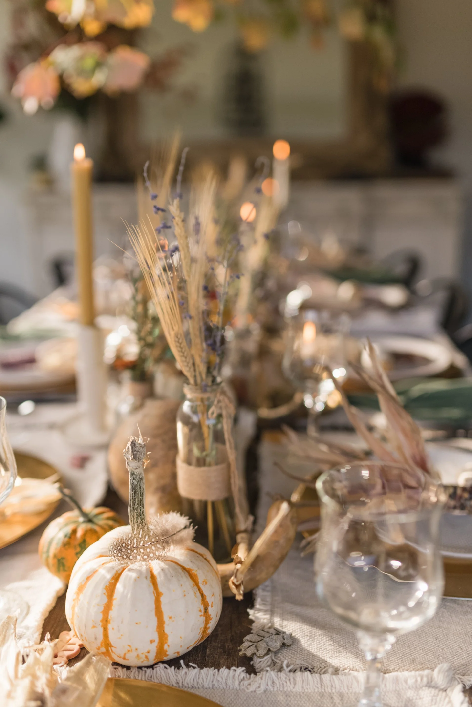 A Harvest-inspired Thanksgiving Tablescape