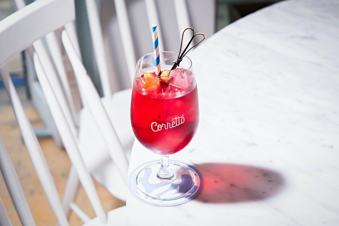 Friday cocktails are here for another week! The happiest hours from 3-6pm, live music from 5pm and good vibes &lsquo;til late @corretto.deewhy #coffeetilcocktails