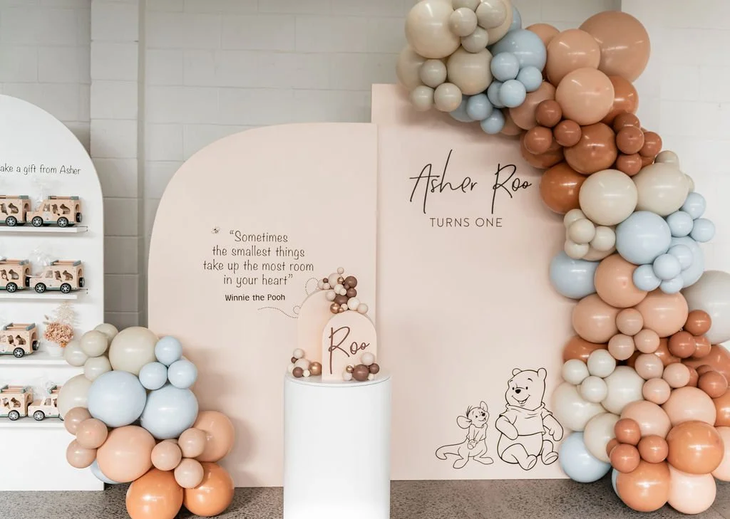 Nude Sail - Backdrop