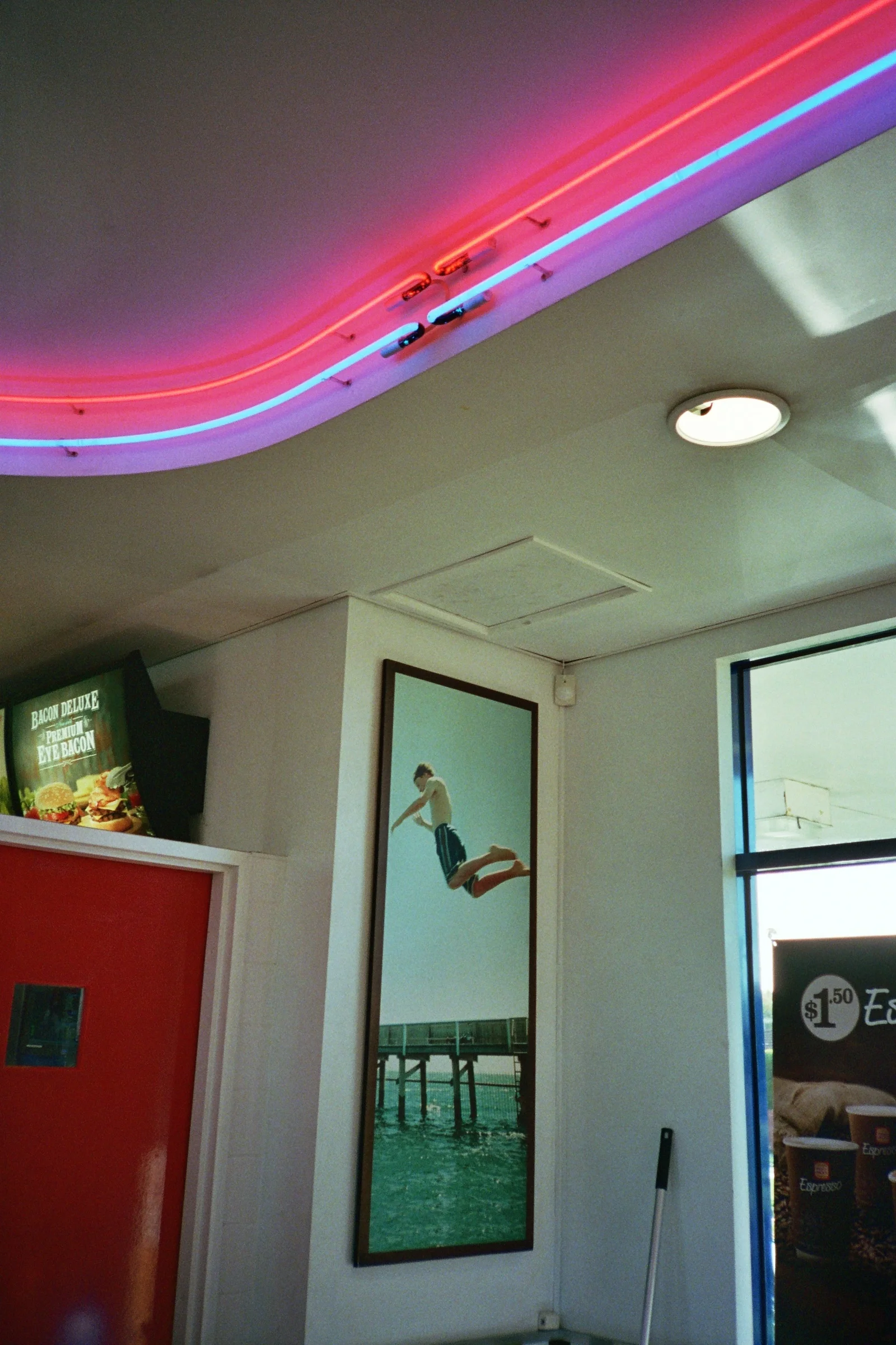 _34_00067.jpg